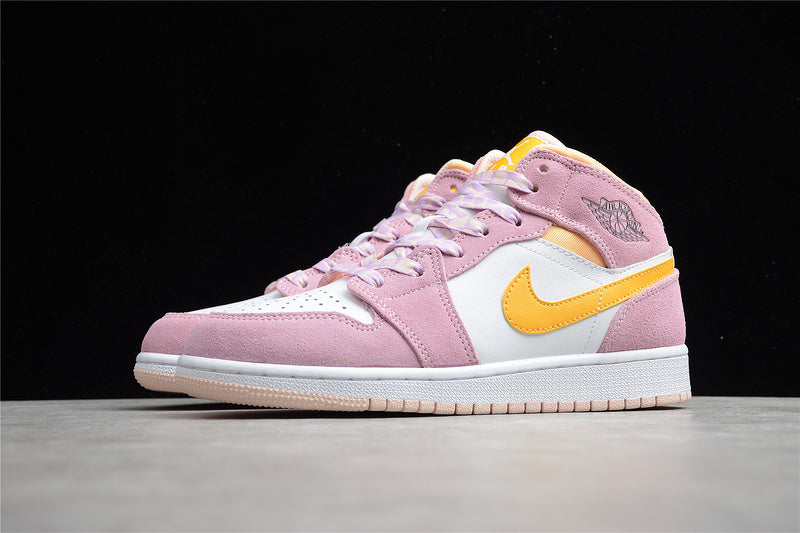 AJ1 Mid
