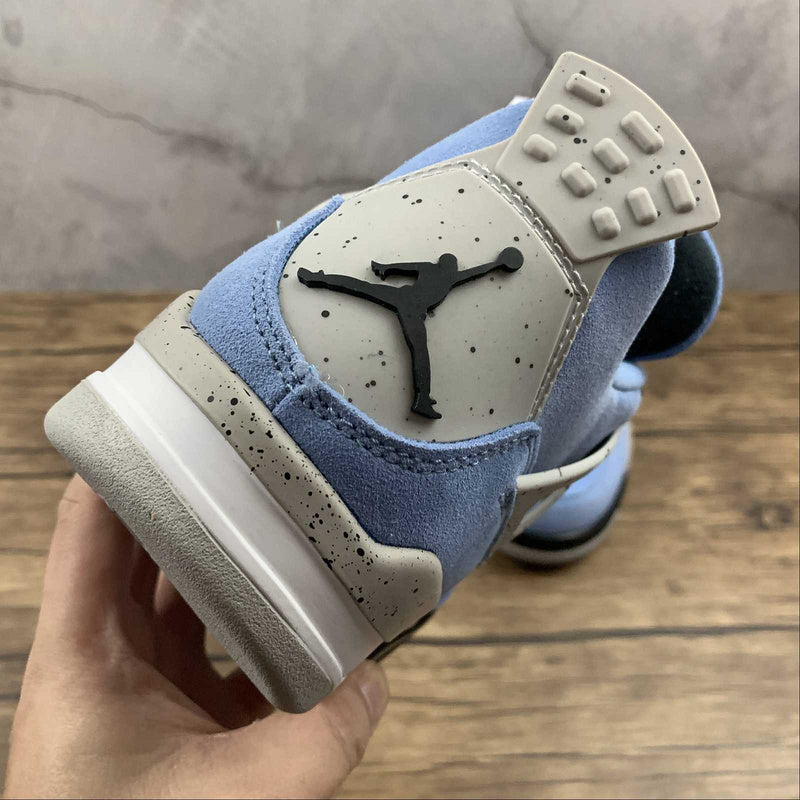 AJ4