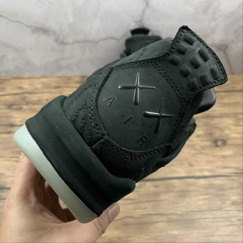 AJ4