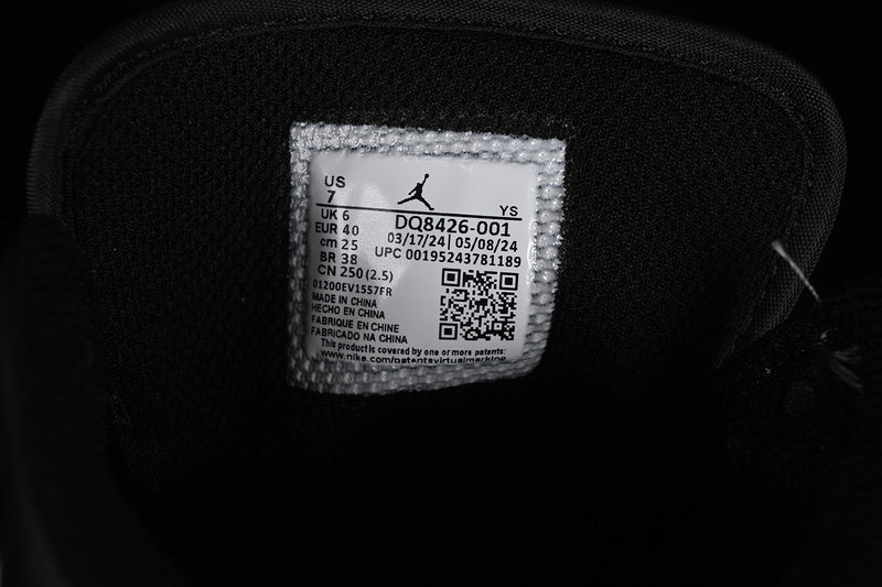 AJ1 Mid