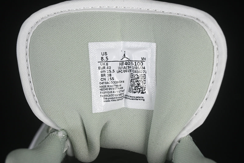 AJ1 Low