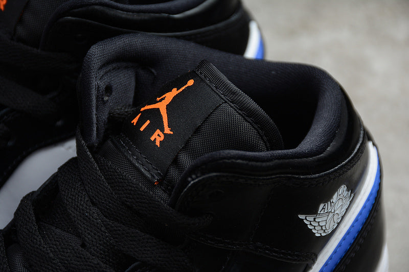 AJ1 Mid