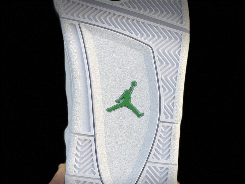 AJ4
