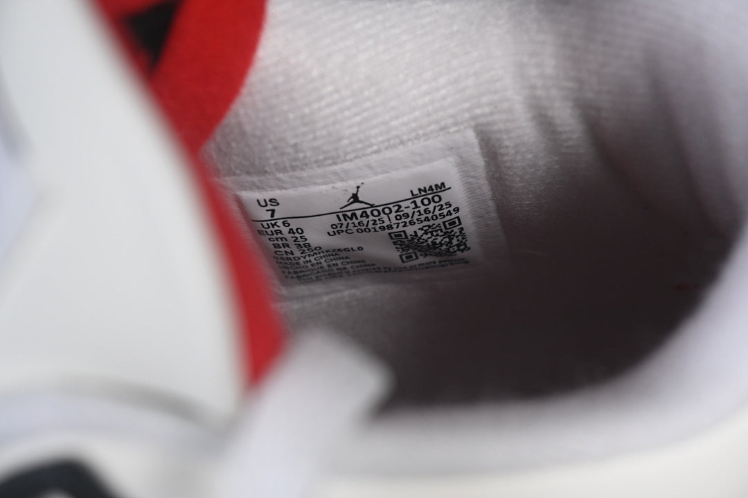 AJ4
