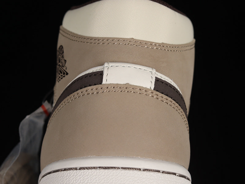 AJ1 Mid