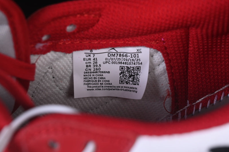 AJ1 Low
