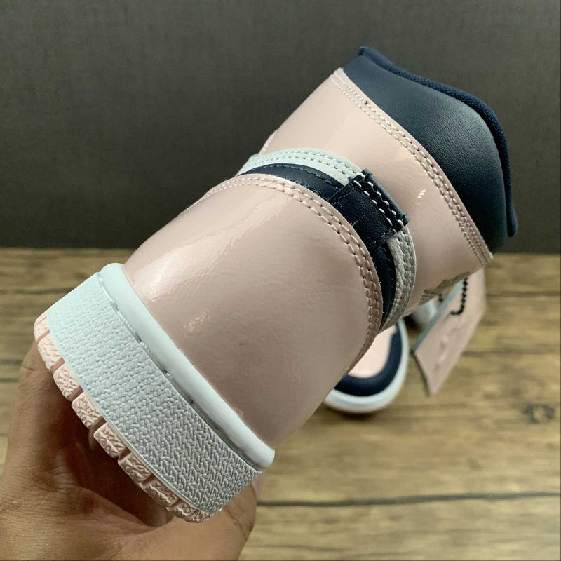 AJ1 High