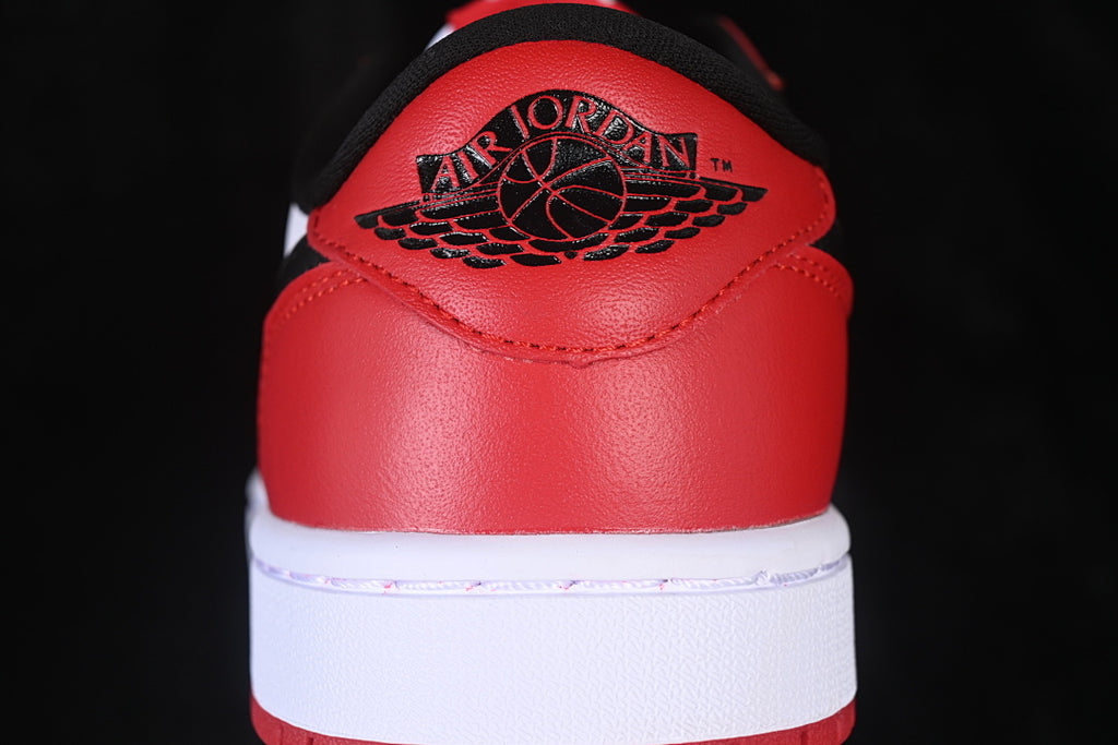 AJ1 Low