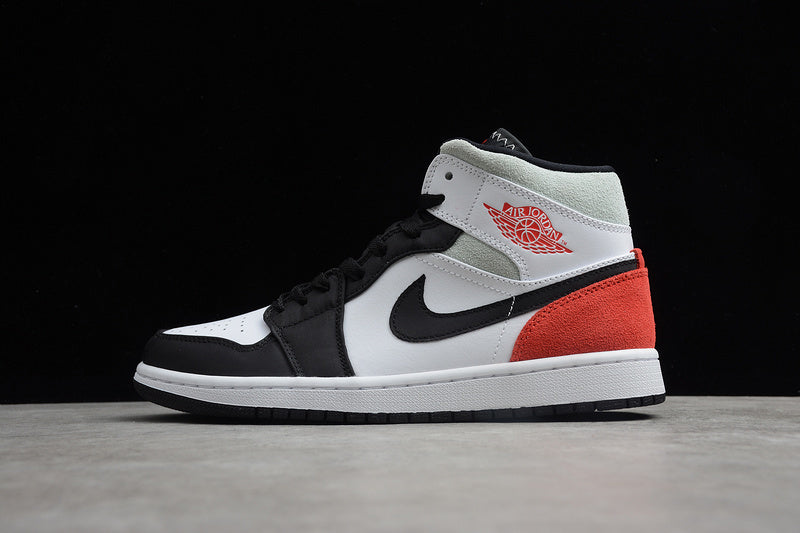 AJ1 Mid