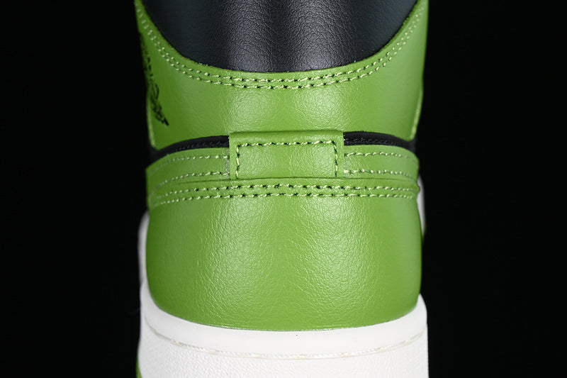 AJ1 Mid