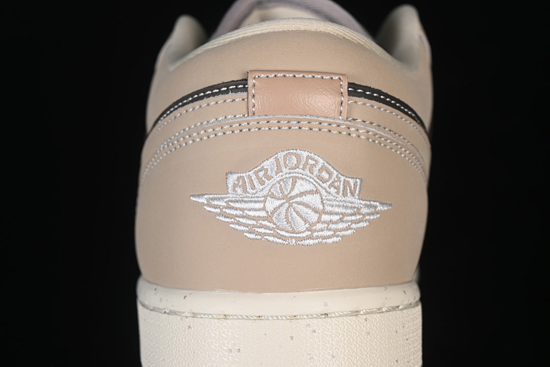 AJ1 Low