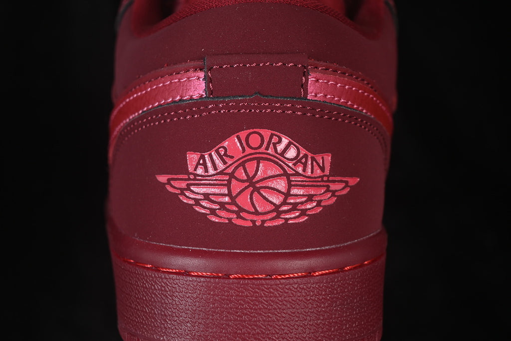 AJ1 Low