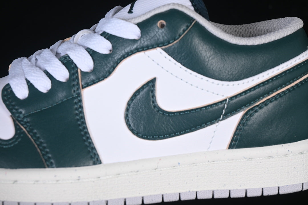 AJ1 Low