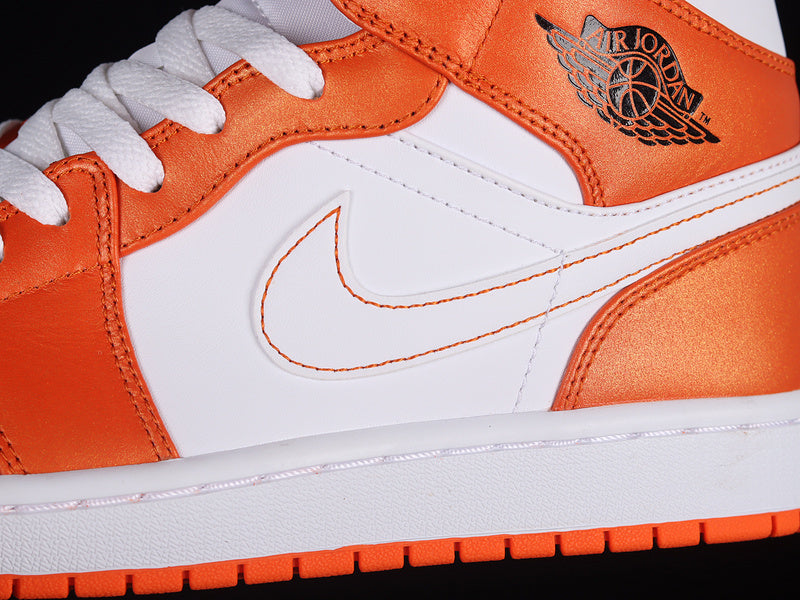 AJ1 Mid