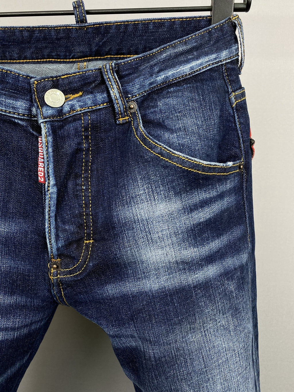 D2 Jeans