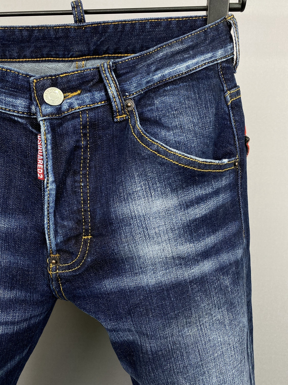 D2 Jeans