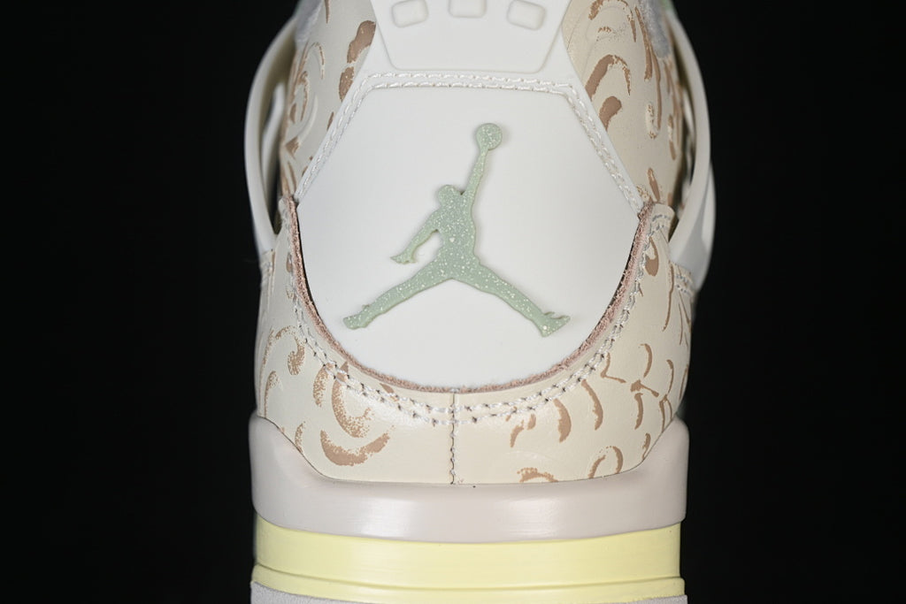 AJ4