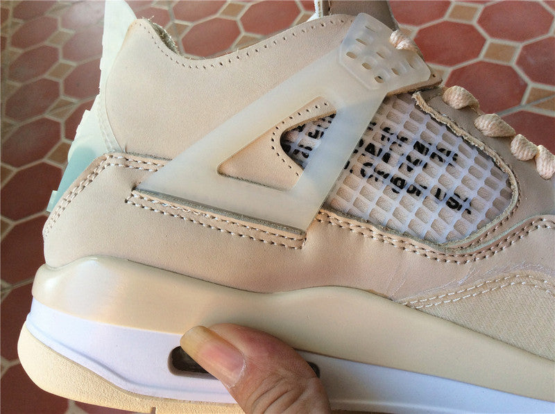 AJ4