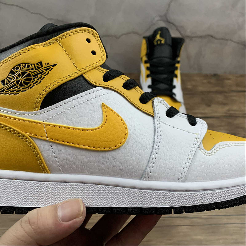 AJ1 Mid