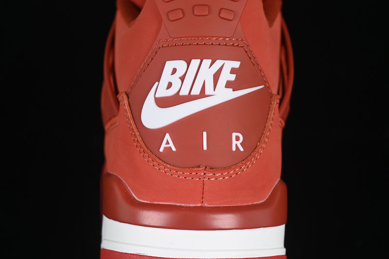 AJ4