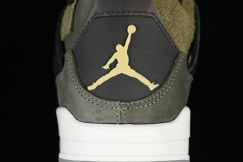 AJ4