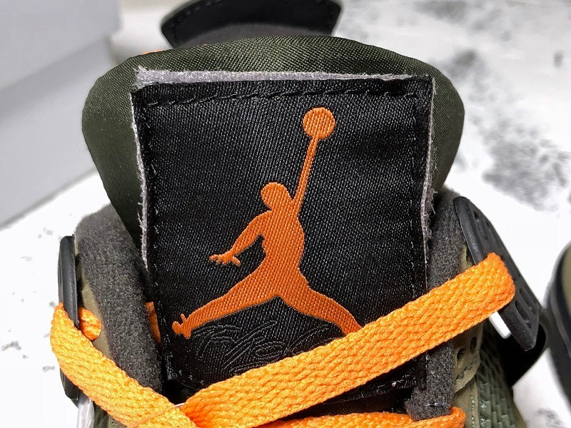 AJ4