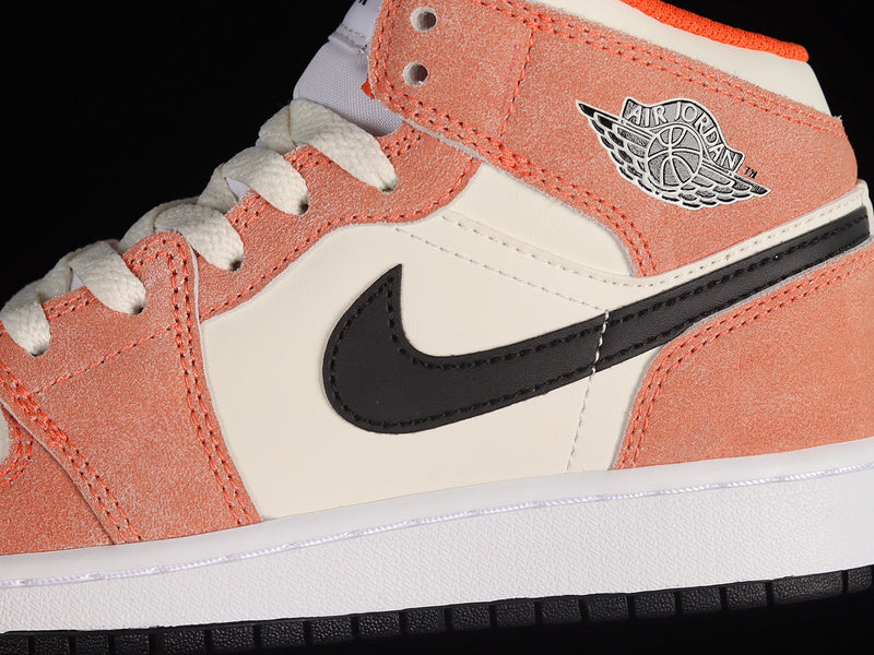 AJ1 Mid