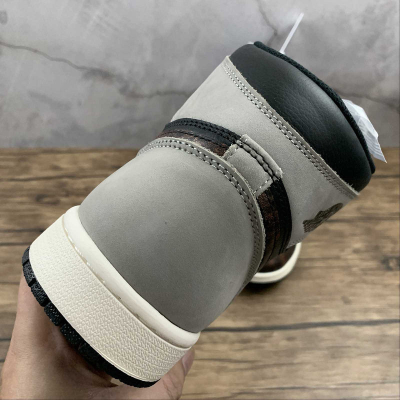 AJ1 High