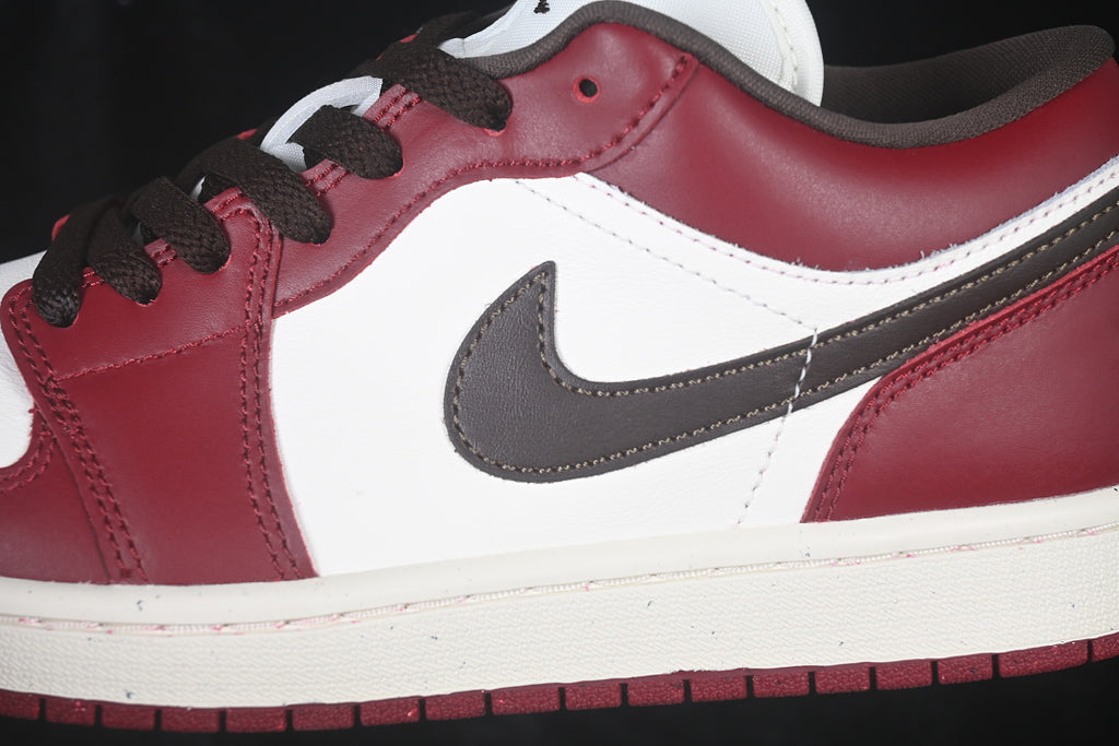 AJ1 Low