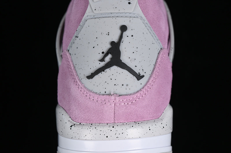 AJ4