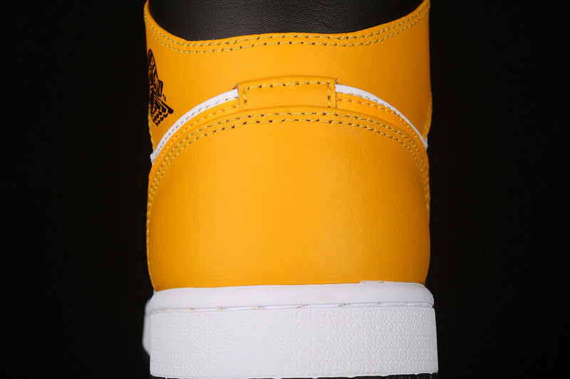 AJ1 Mid