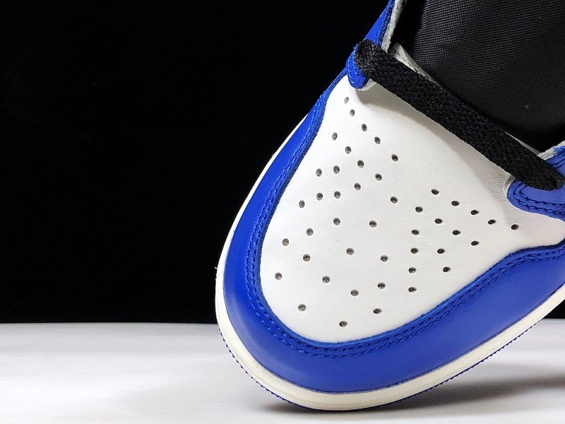 AJ1 High