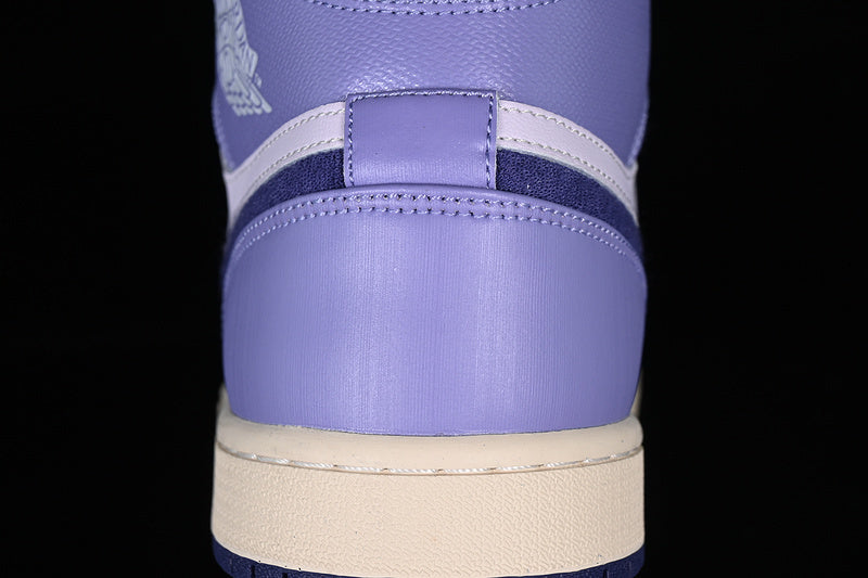 AJ1 Mid