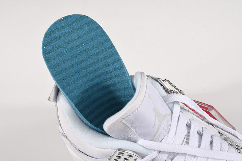 AJ4