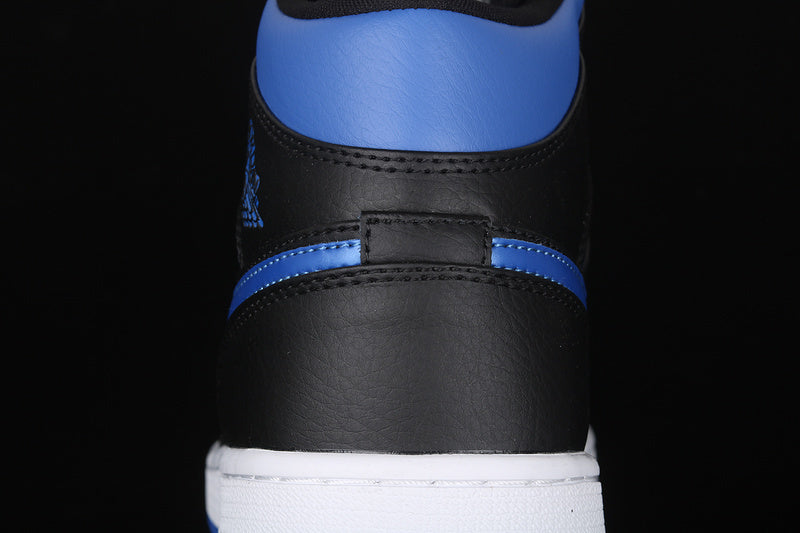 AJ1 Mid