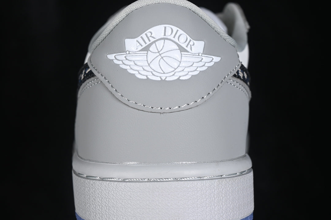 AJ1 Low