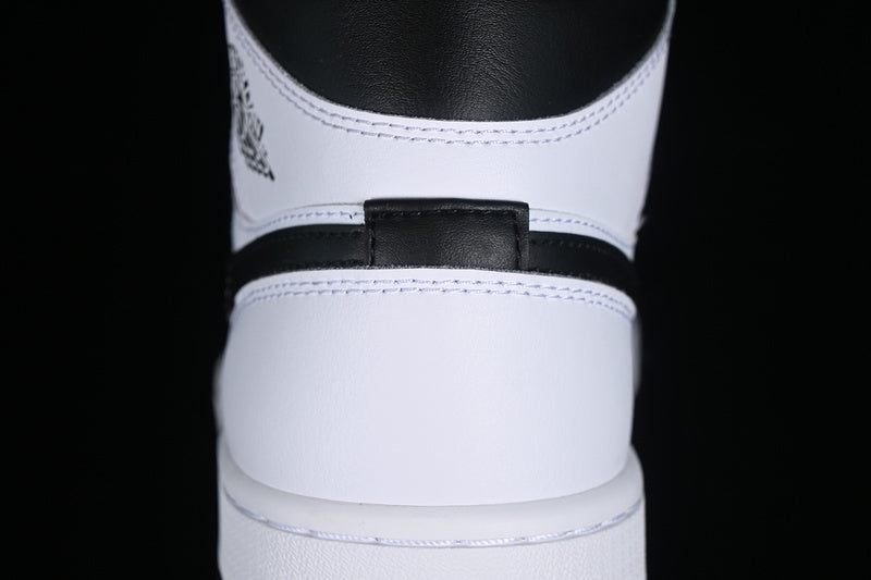 AJ1 Mid