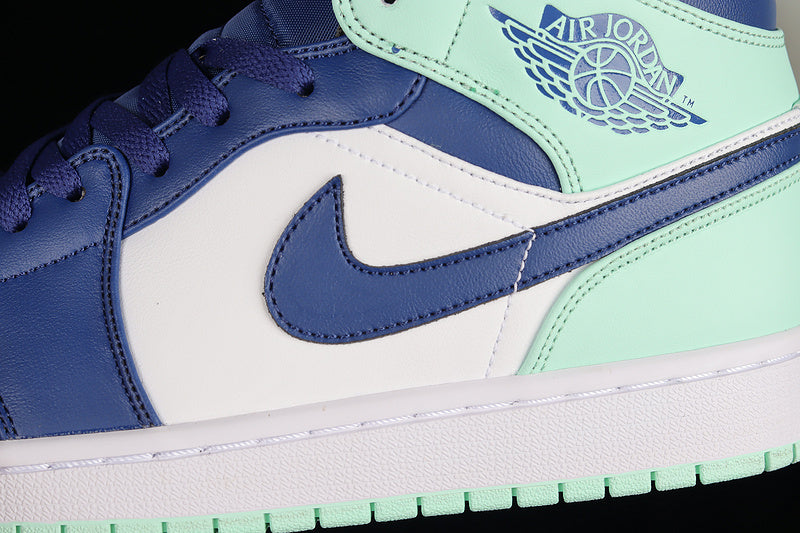 AJ1 Mid