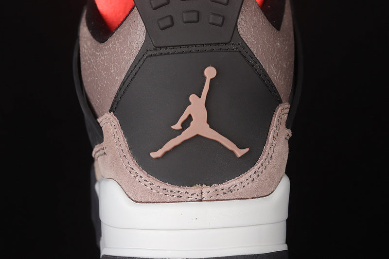 AJ4