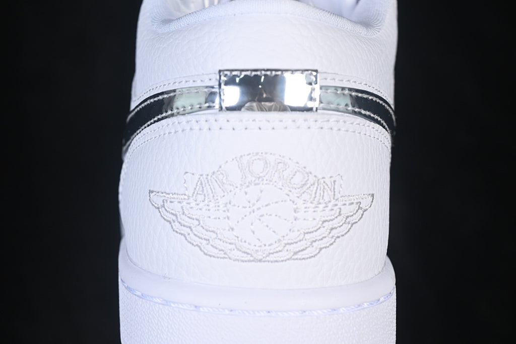 AJ1 Low