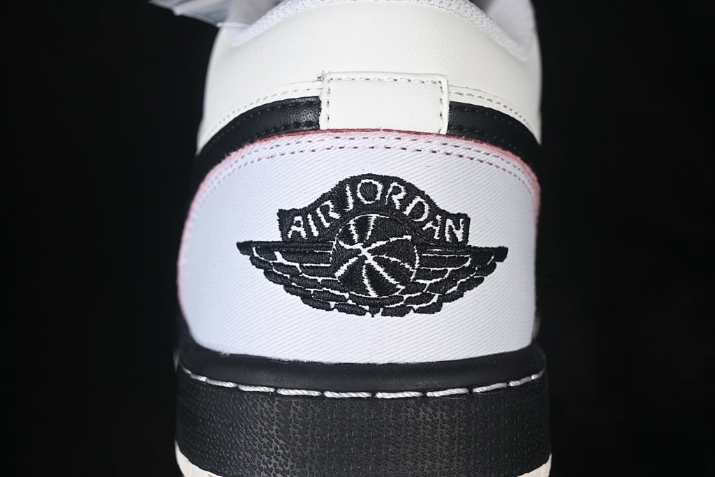 AJ1 Low