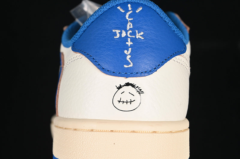 AJ1 Low