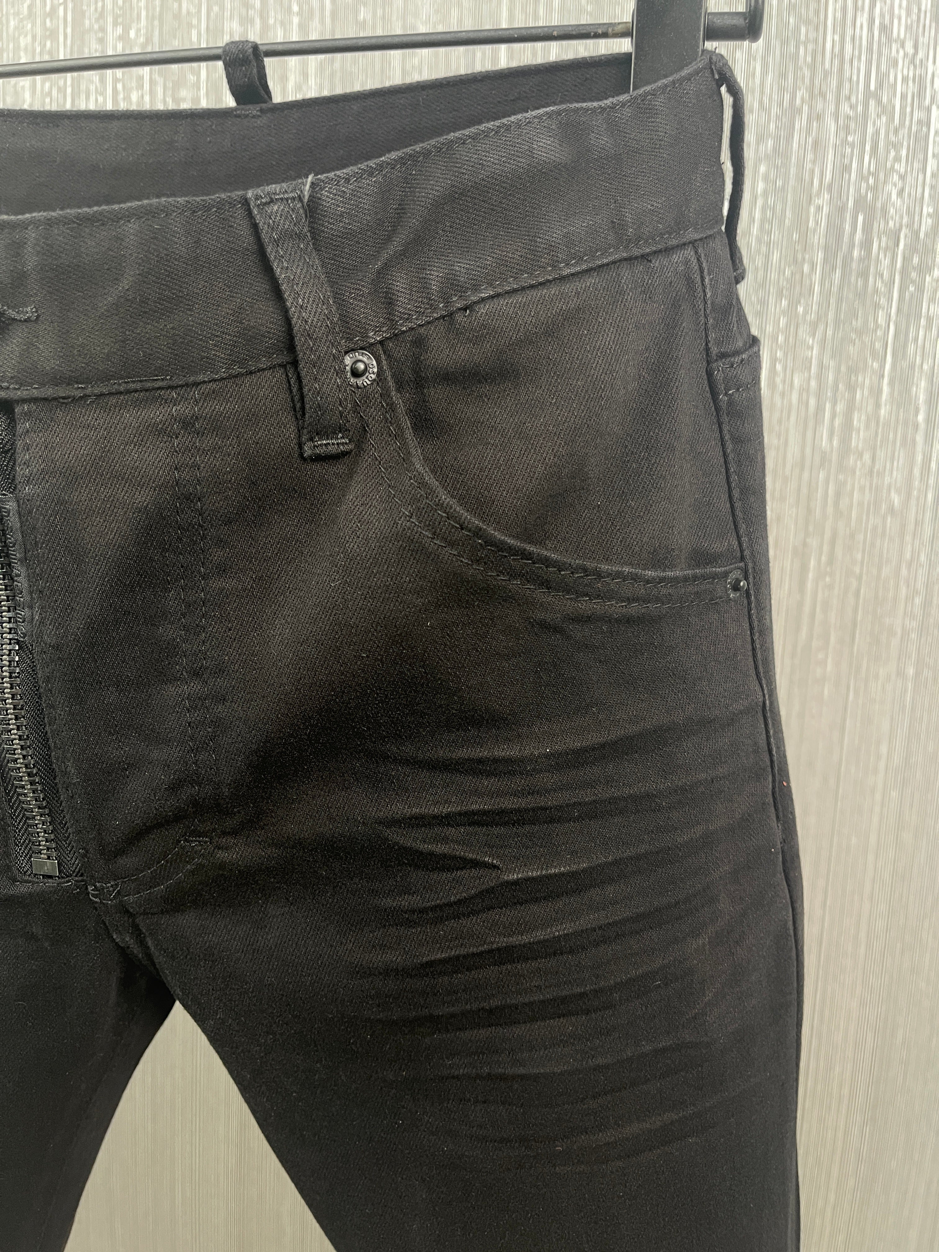 D2 Jeans