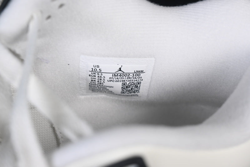 AJ4