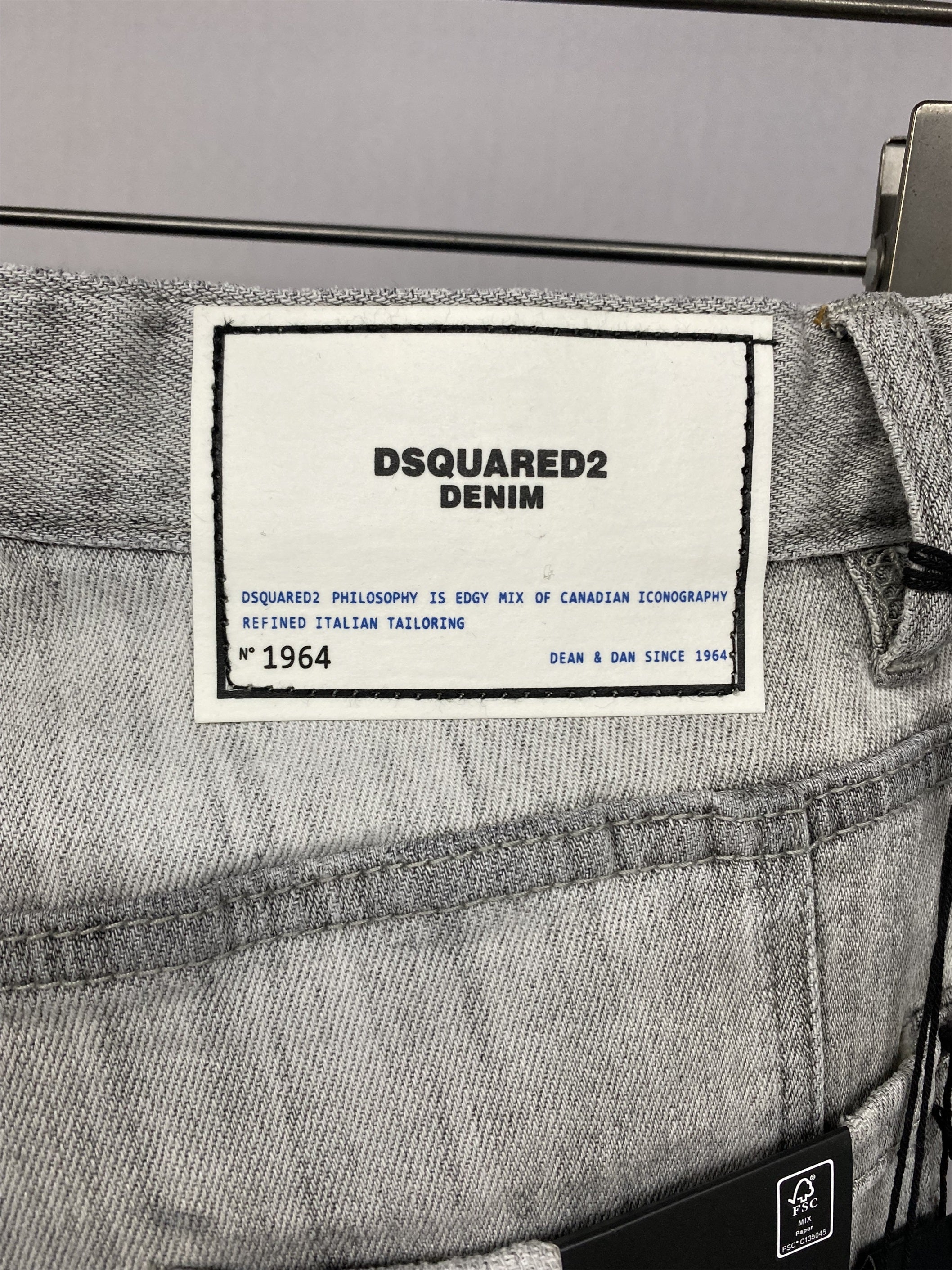 D2 Jeans