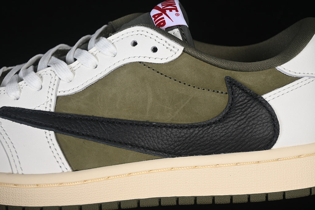 AJ1 Low