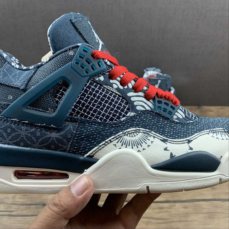 AJ4
