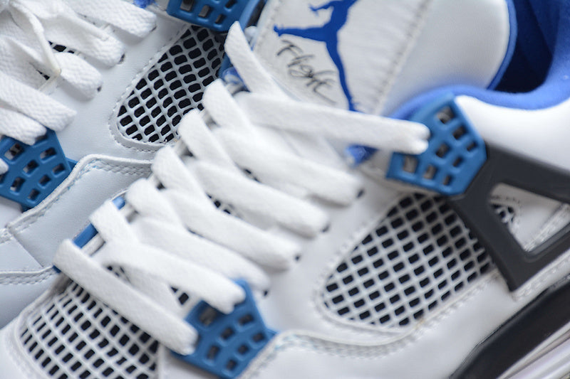 AJ4