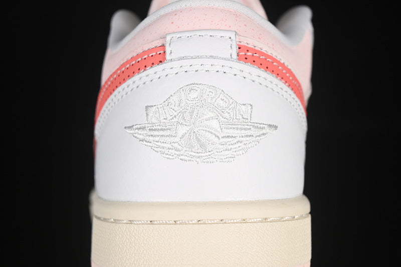 AJ1 Low