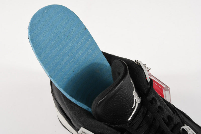 AJ4